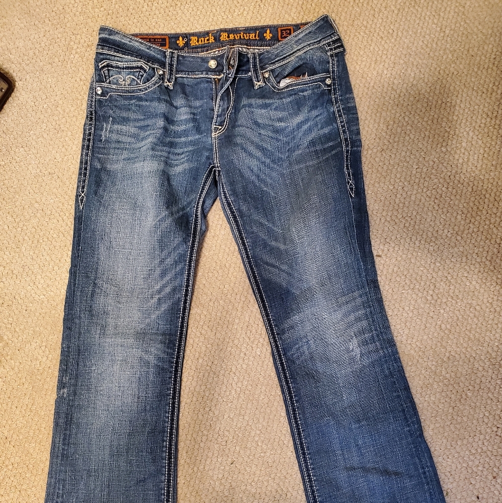 Rock revival women's size 32 slight distressed